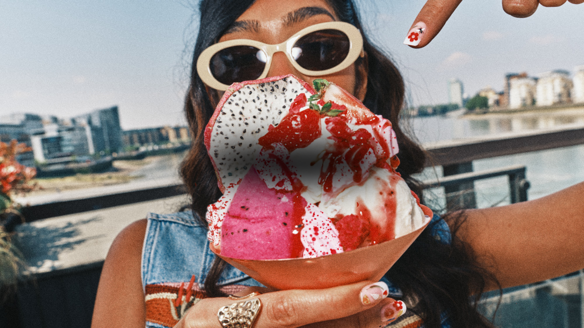 This is Summer 飞艇幸运体彩168官网直播 最新飞艇168官方历史记录+结果查询 - Dragonfruit & Wild Strawberry Sundae