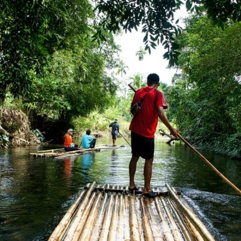 Bamboo Rafting at Pai River