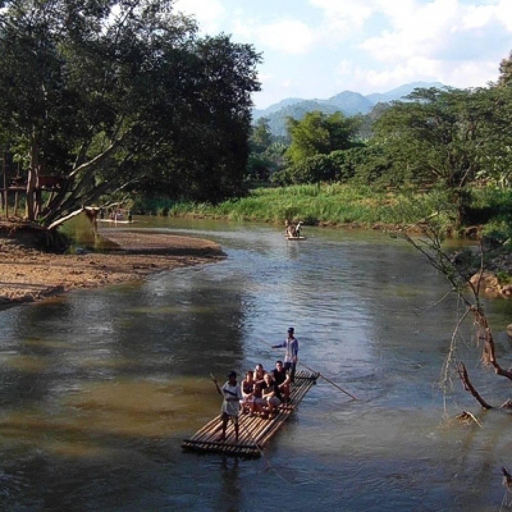 Bamboo Rafting at Pai River